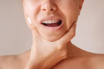 How a Full Smile Makeover Can Transform More Than Just Your Teeth 8 Cosmetic and restorative dentistry addressing jaw pain and headaches in full smile makeover process