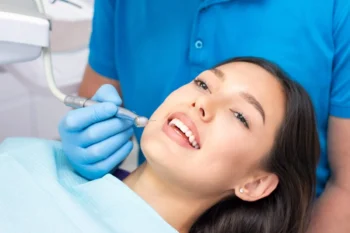 Diet and Oral Health: Best & Worst Foods for Your Teeth | Redeemed Smiles 5 When to see a dentist for issues related to diet and oral health concerns